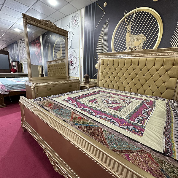 Crescent Quest King Size Bed Set